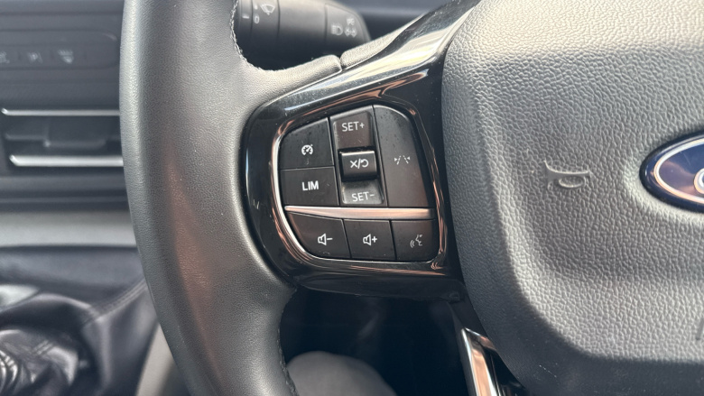 Ford Transit Custom 300 L1 Diesel Fwd 2.0 EcoBlue 136ps H1 Van Limited